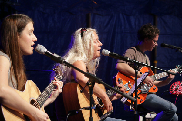 6 Tine Becker goes Acoustic